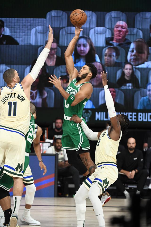 及手臂拉水 及手臂拉水